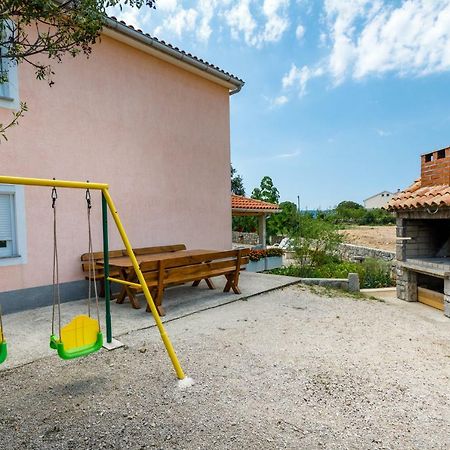 Apartman Dobrila Vrh  المظهر الخارجي الصورة