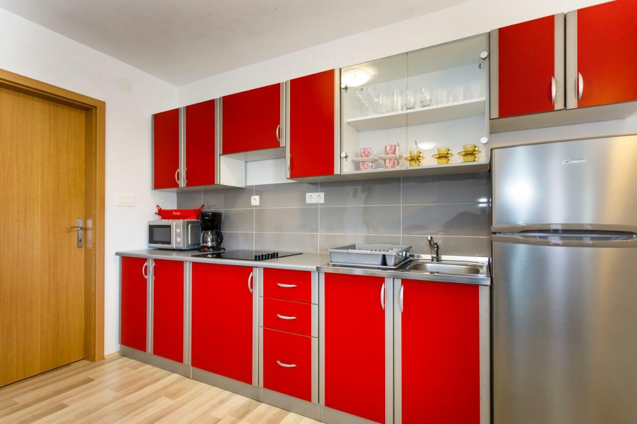 Apartman Dobrila Vrh  المظهر الخارجي الصورة