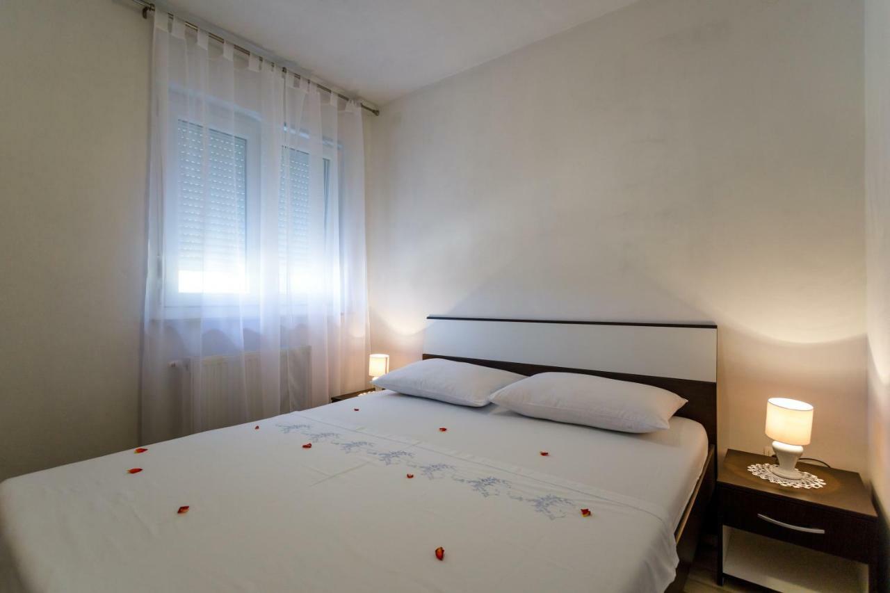 Apartman Dobrila Vrh  المظهر الخارجي الصورة